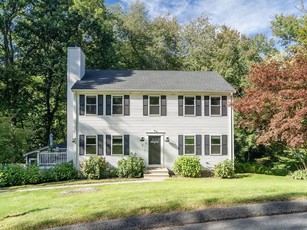7 Duffield Rd, Hopkinton, MA 01748