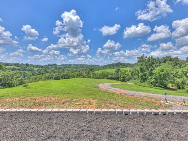 557 Ward Hollow Road , Shelbyville, TN 37160
