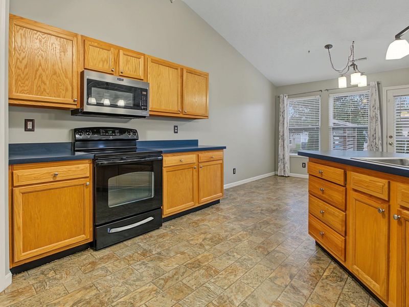 1209 Summerlake Drive, Alexandria, KY 41001 Photo 11