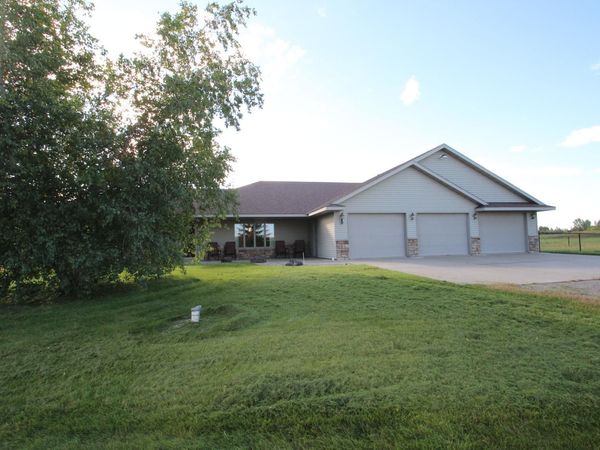 12221 85th Avenue, Milaca, MN 56353