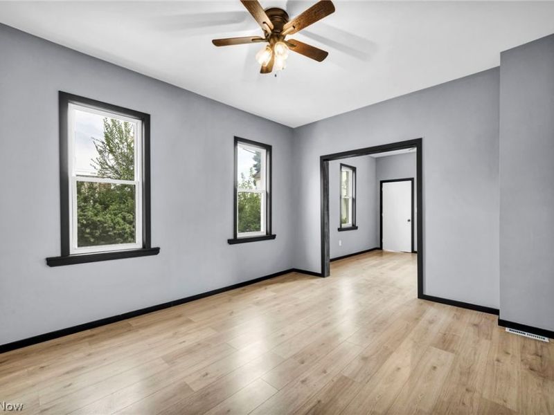 7041 Roy Avenue, Cleveland, OH 44104 Photo 13
