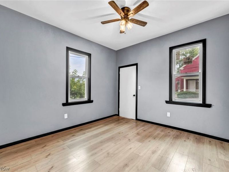 7041 Roy Avenue, Cleveland, OH 44104 Photo 8