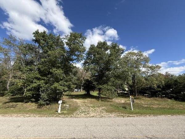 9610 W Lotan Road, Lake City, MI 49651