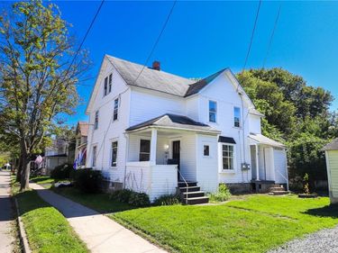 62 - 64 Perry Avenue, Corning, NY 14830