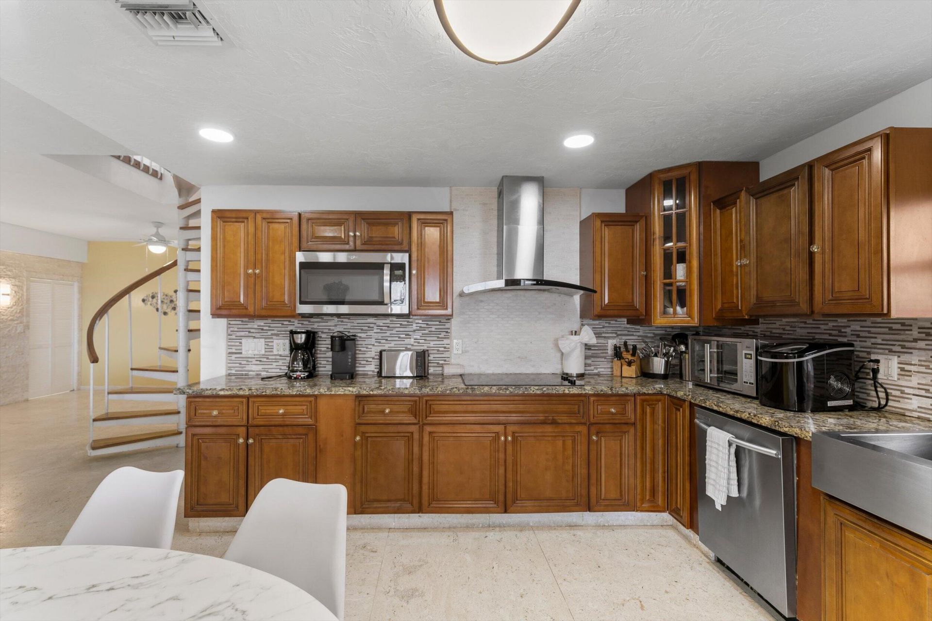 481 E Shore Drive, Unit 481 E Shor, Summerland Key, FL 33042 Photo