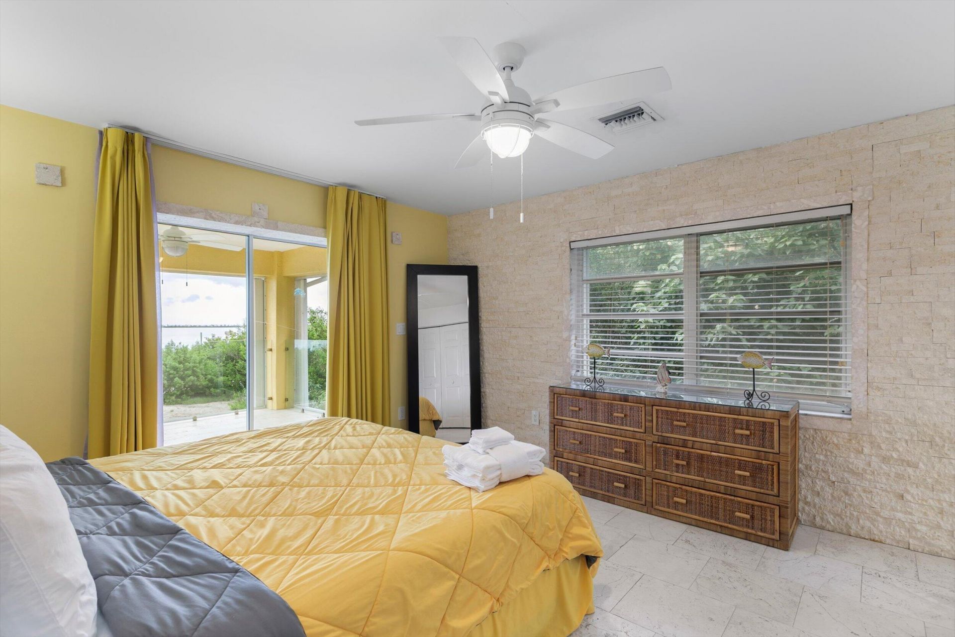 481 E Shore Drive, Unit 481 E Shor, Summerland Key, FL 33042 Photo