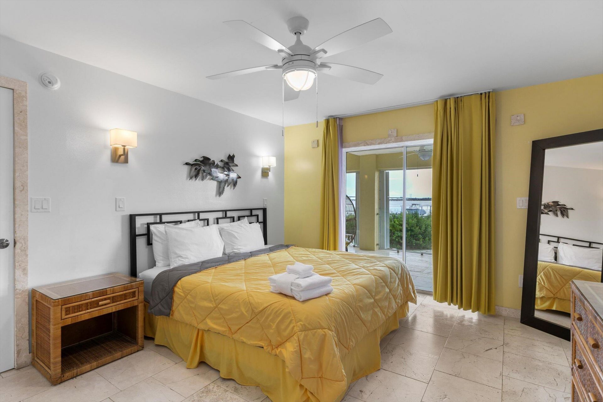 481 E Shore Drive, Unit 481 E Shor, Summerland Key, FL 33042 Photo