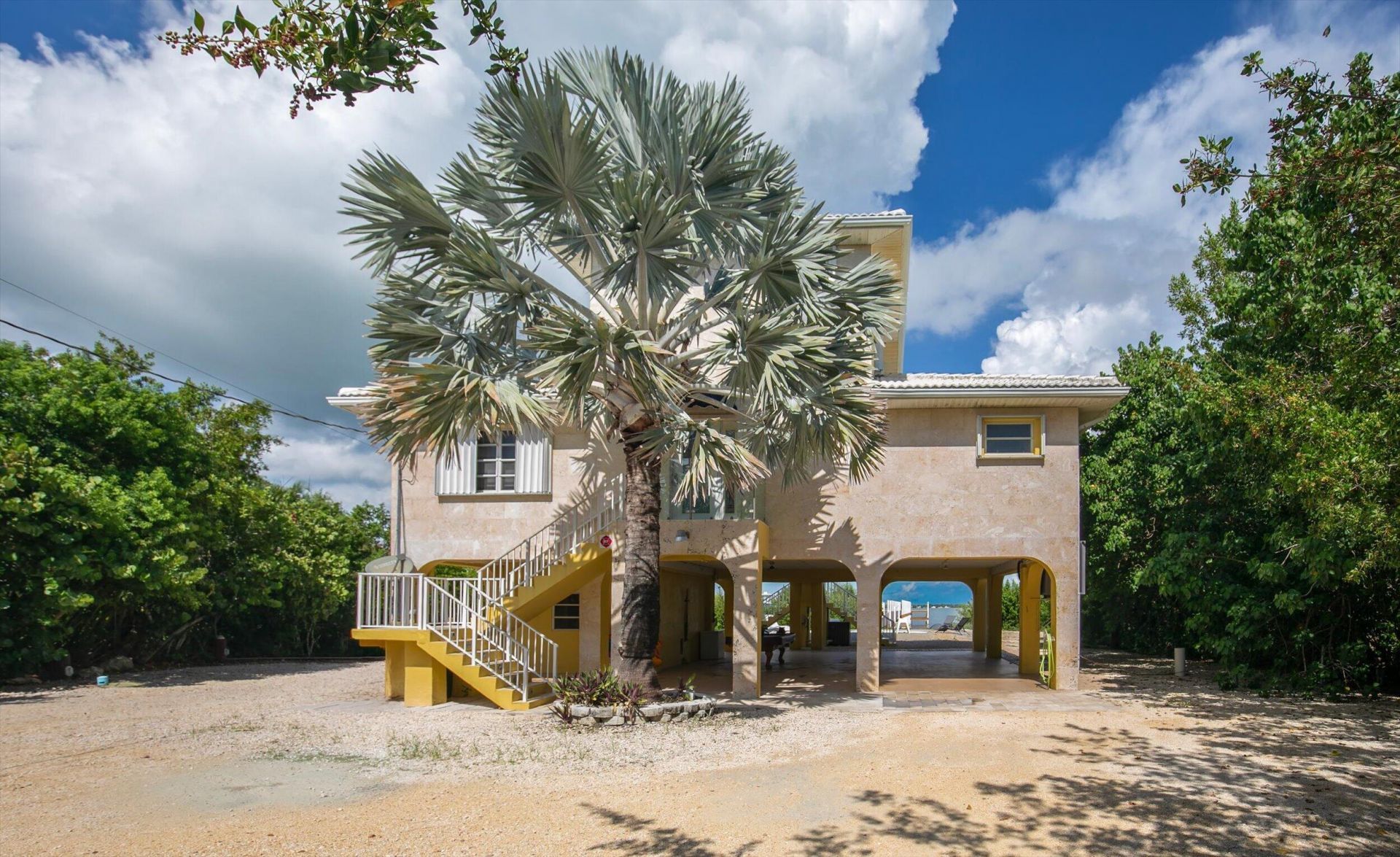 481 E Shore Drive, Unit 481 E Shor, Summerland Key, FL 33042 Photo