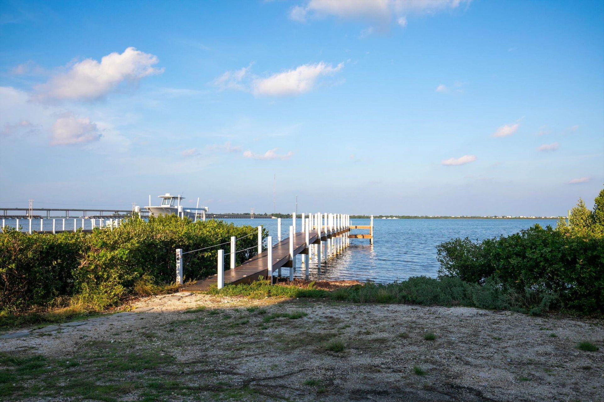 481 E Shore Drive, Unit 481 E Shor, Summerland Key, FL 33042 Photo
