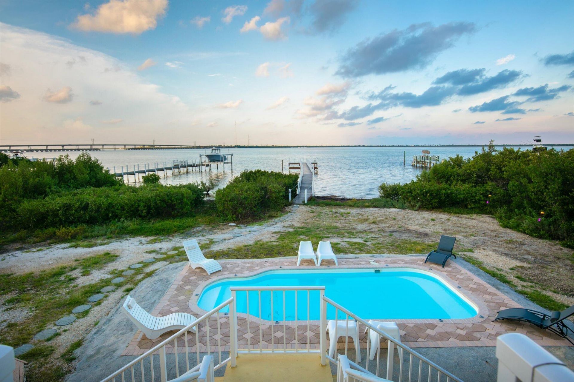 481 E Shore Drive, Unit 481 E Shor, Summerland Key, FL 33042 Photo