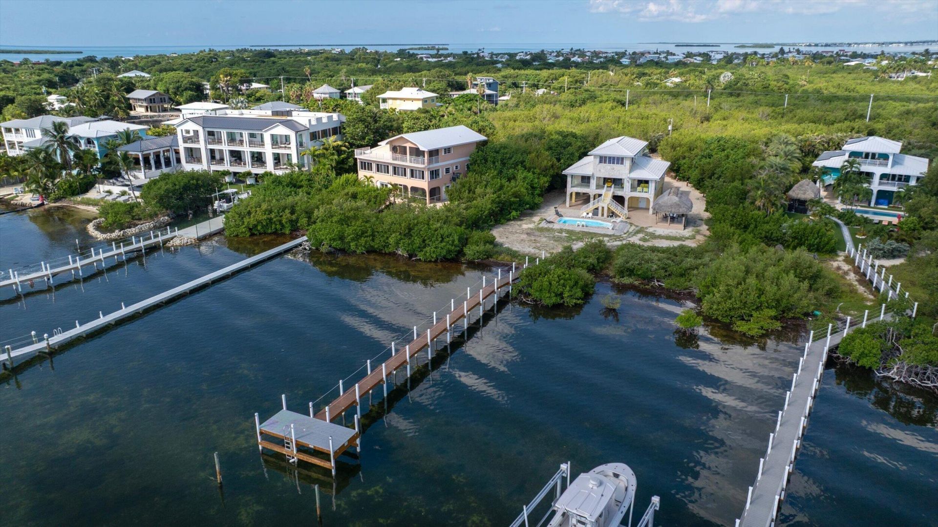 481 E Shore Drive, Unit 481 E Shor, Summerland Key, FL 33042 Photo