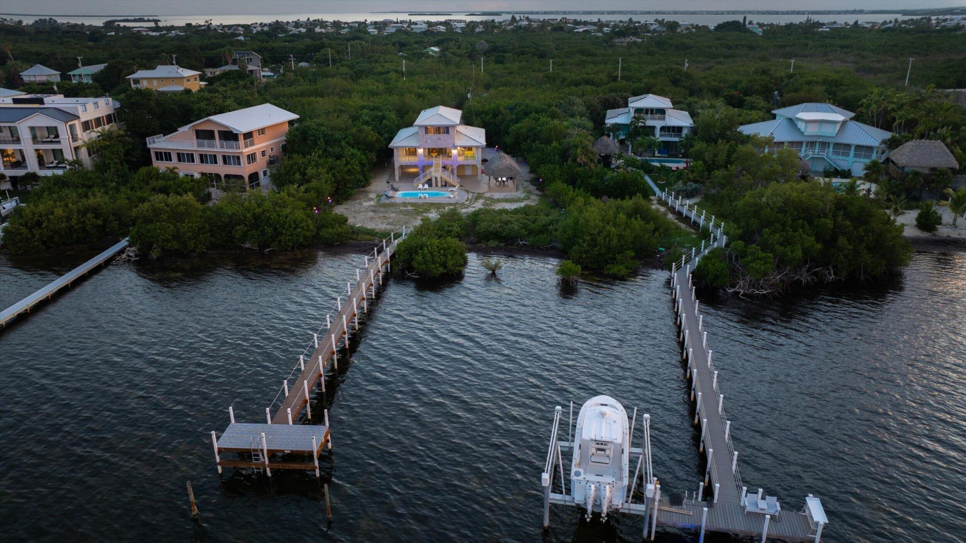 481 E Shore Drive, Unit 481 E Shor, Summerland Key, FL 33042 Photo