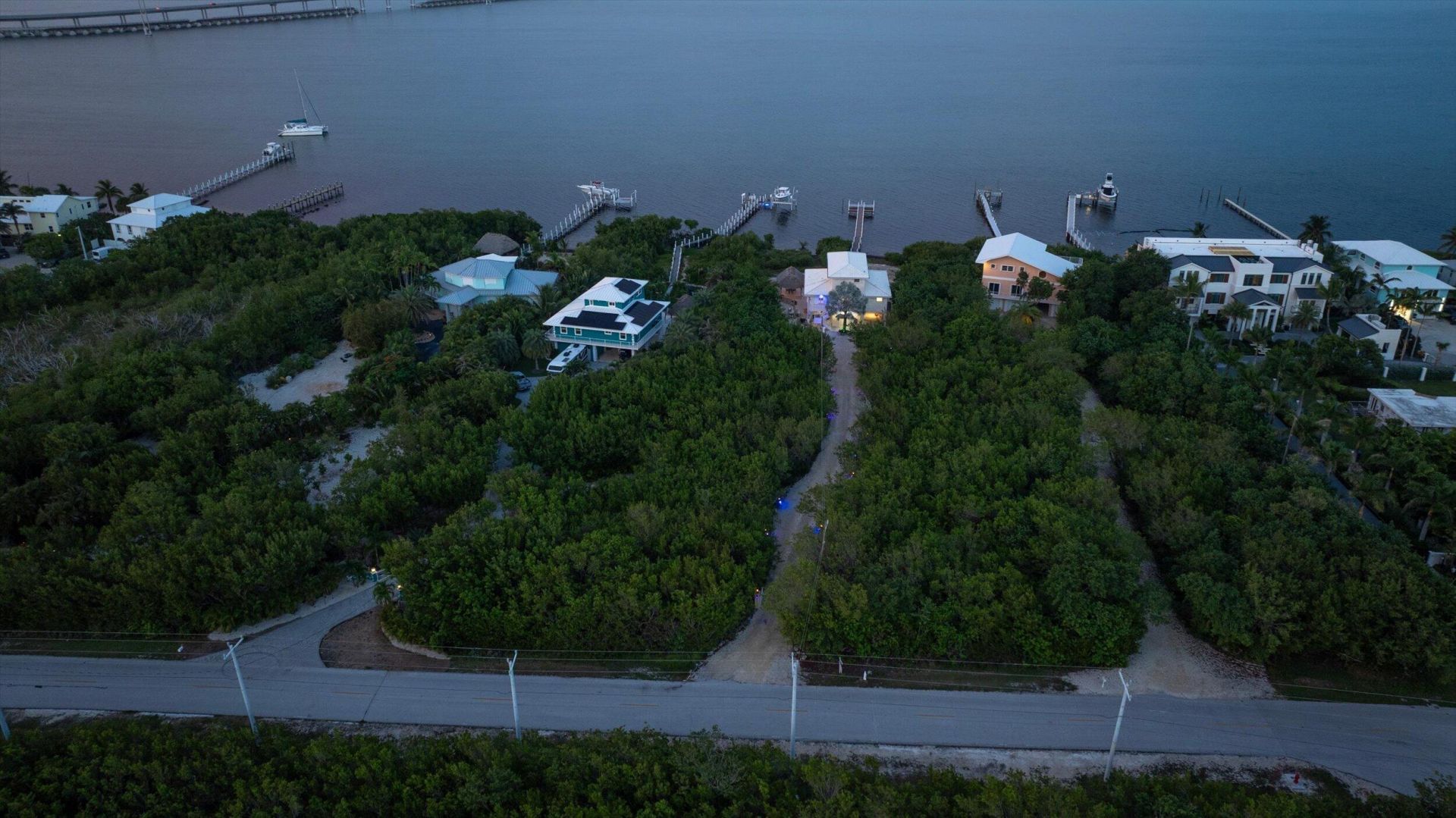 481 E Shore Drive, Unit 481 E Shor, Summerland Key, FL 33042 Photo
