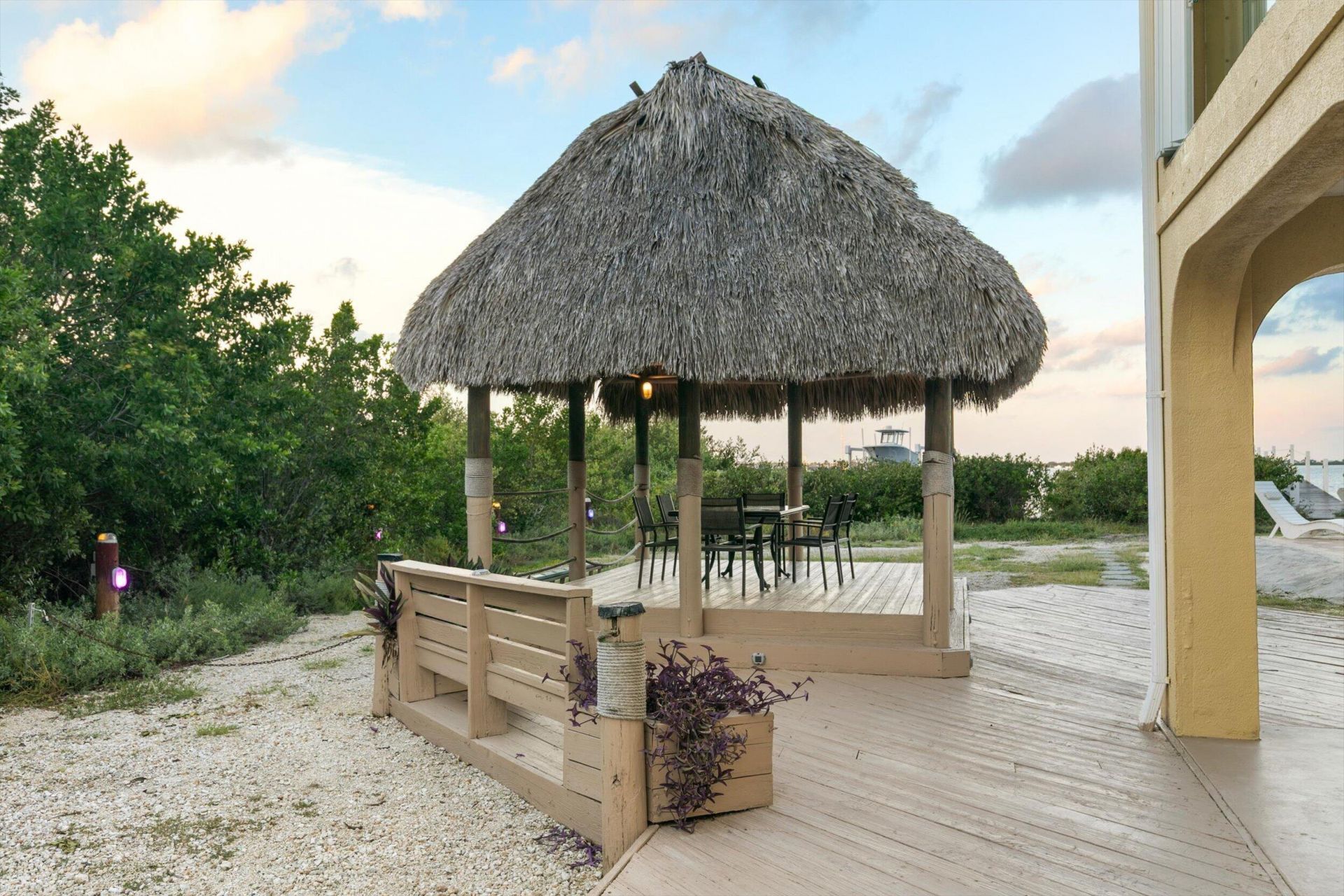 481 E Shore Drive, Unit 481 E Shor, Summerland Key, FL 33042 Photo