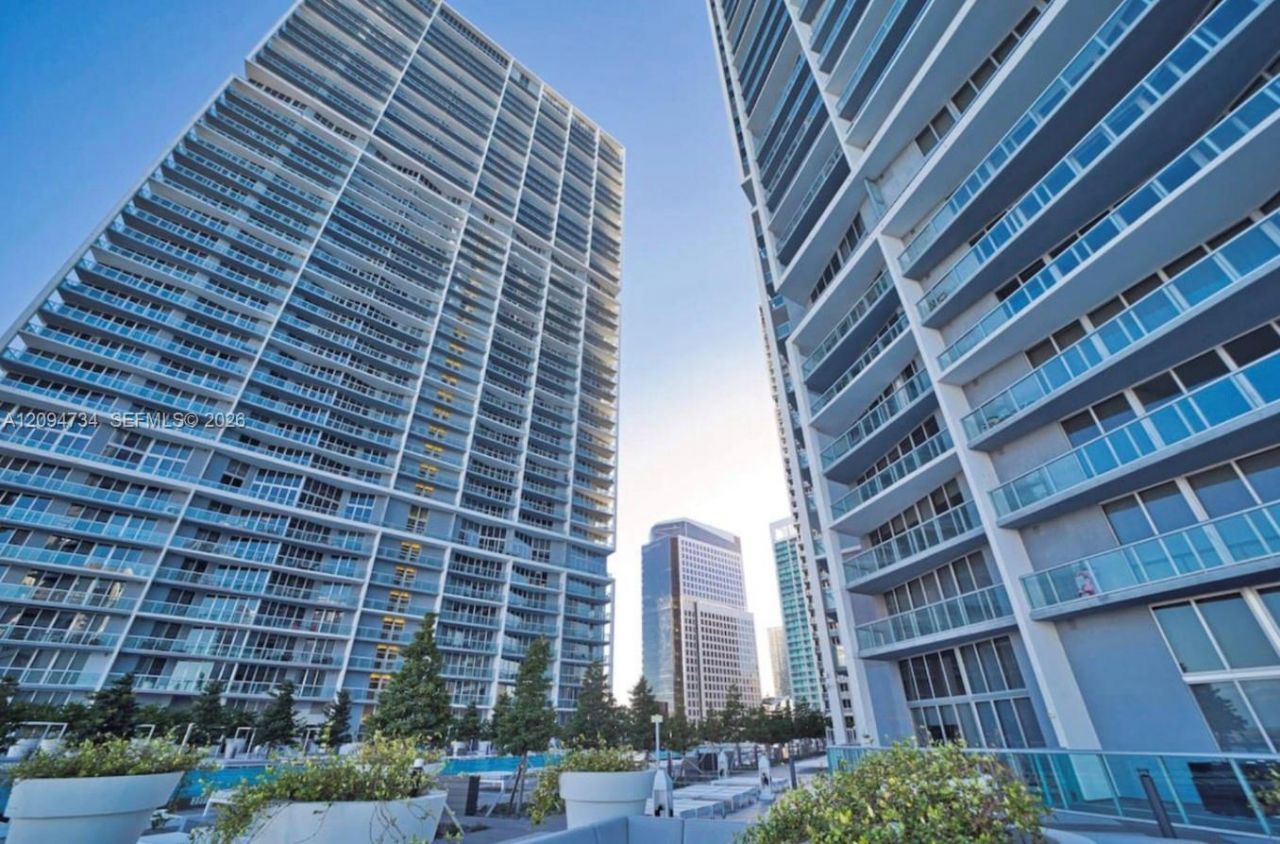 485 Brickell Ave , Unit 3904, Miami, FL 33131 Photo
