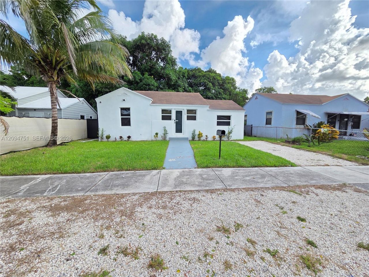 1044 NW 64th St , Miami, FL 33150 Photo