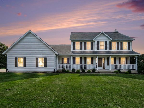 8550 Fowler Court NE, Rockford, MI 49341