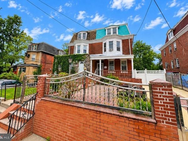 912 RIDGE AVENUE , Unit 2, DARBY, PA 19023