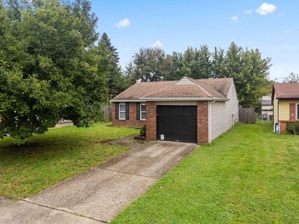 5400 Bleaker Avenue , Columbus, OH 43232
