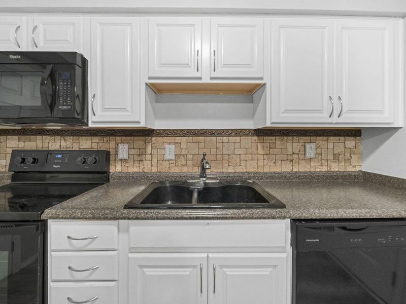 5400 Bleaker Avenue, Columbus, OH 43232 Photo 11