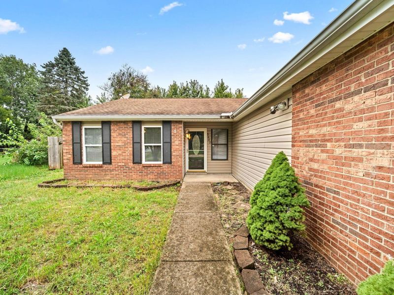 5400 Bleaker Avenue, Columbus, OH 43232 Photo 2