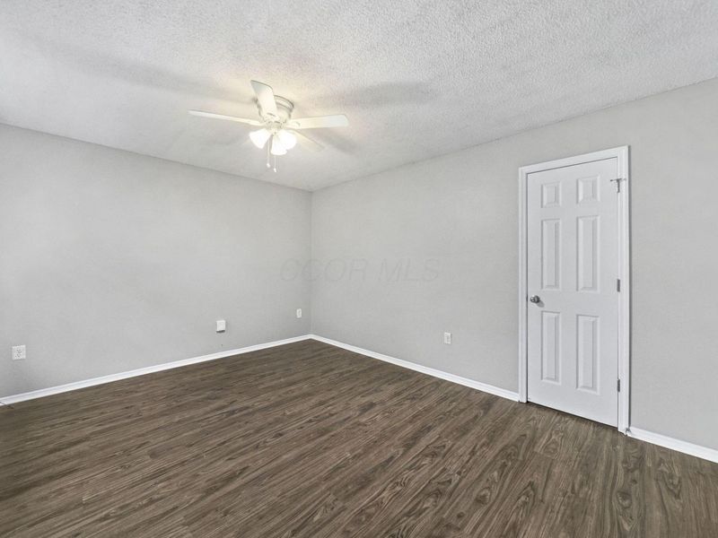 5400 Bleaker Avenue, Columbus, OH 43232 Photo 22
