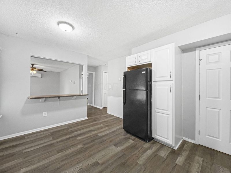 5400 Bleaker Avenue, Columbus, OH 43232 Photo 9