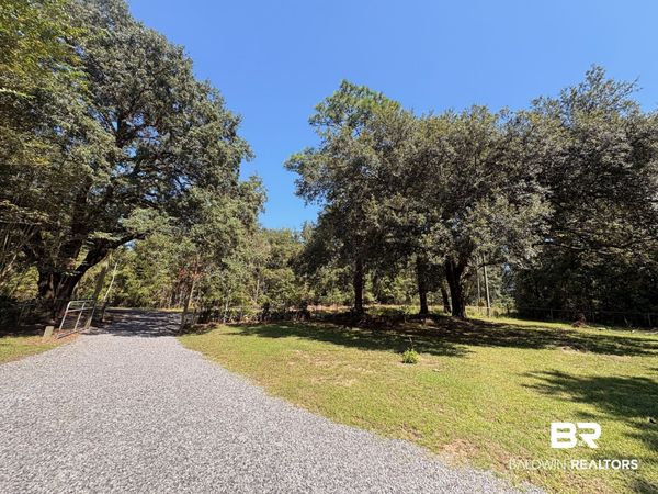 16740 Camellia Road, Silverhill, AL 36576