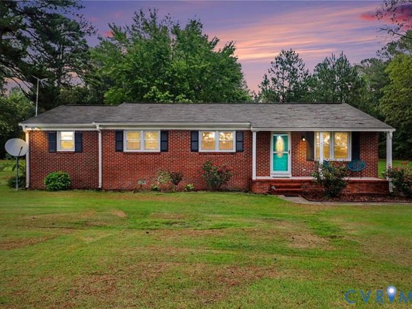 6921 Hines Road, Disputanta, VA 23842