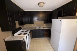 105 Saddlefield Road photo 4