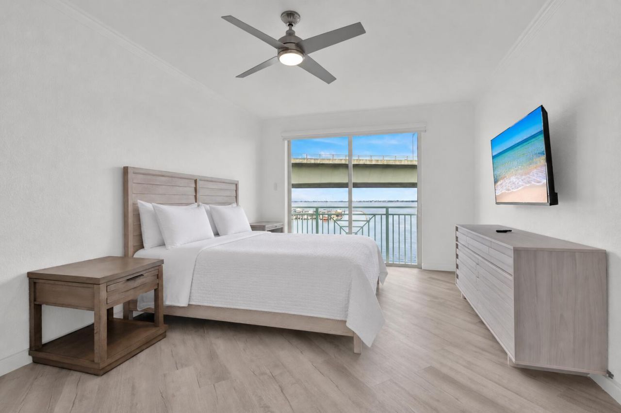415 NW Flagler Avenue, Stuart, FL 34994 Photo
