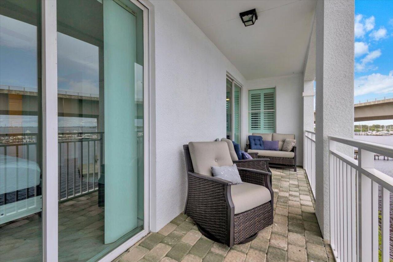 415 NW Flagler Avenue, Stuart, FL 34994 Photo