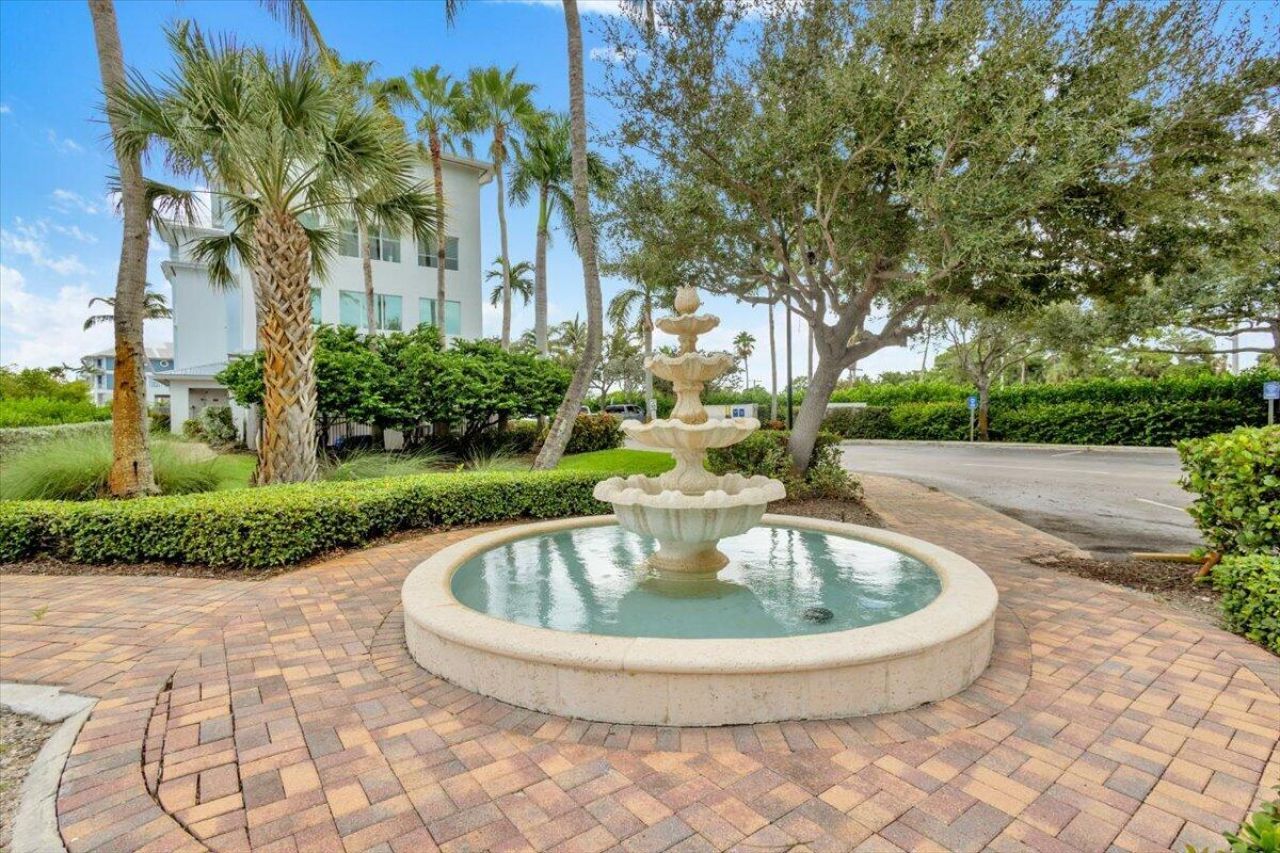 415 NW Flagler Avenue, Stuart, FL 34994 Photo