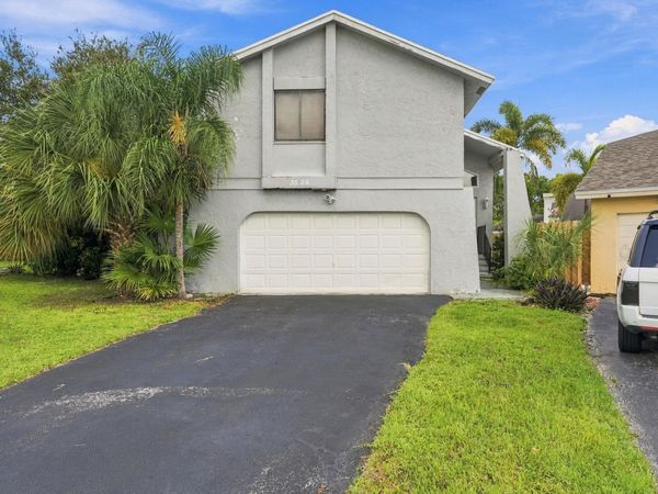 3528 NW 73RD Way, Coral Springs, FL 33065