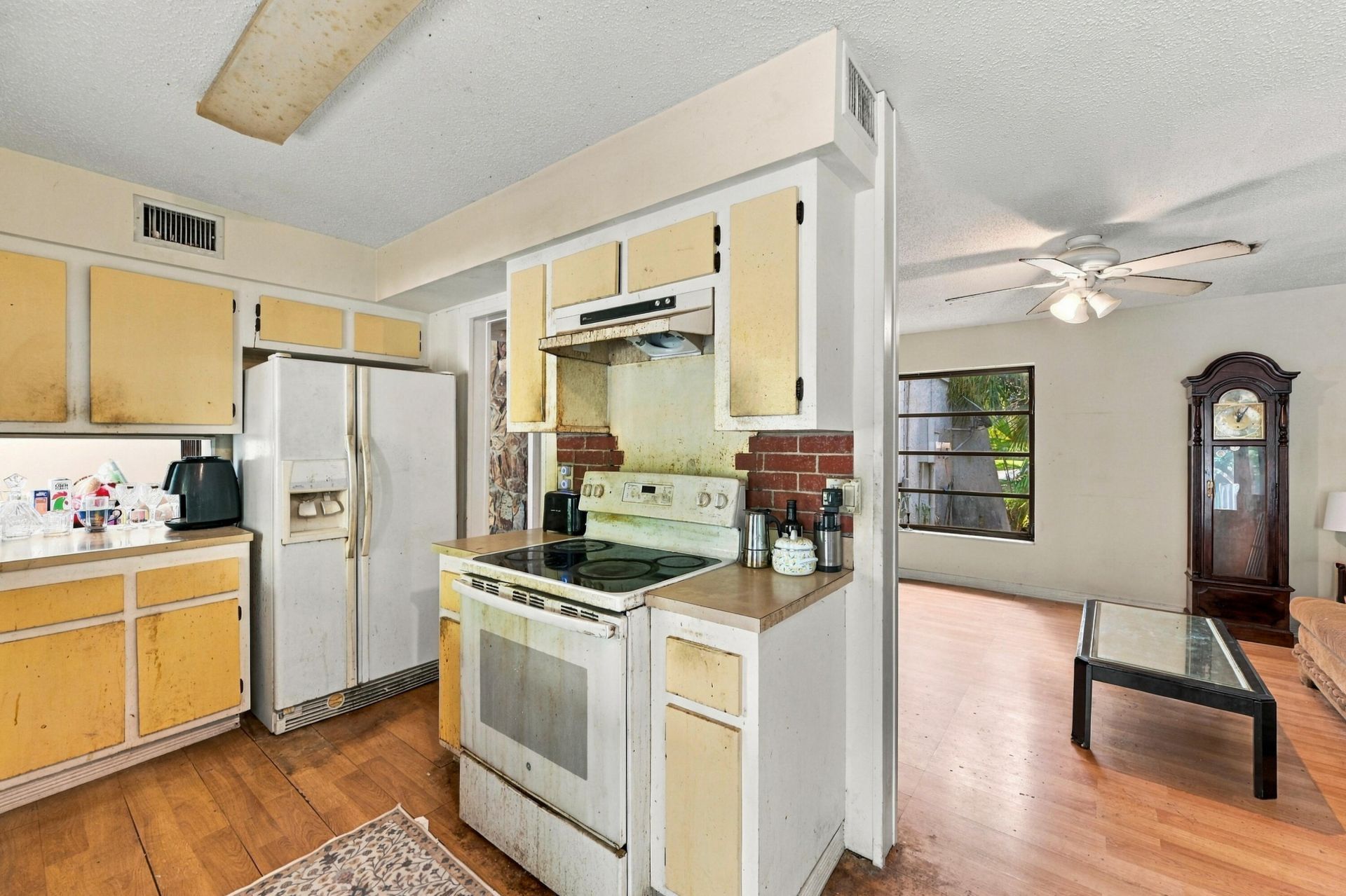 3528 NW 73rd Way, Coral Springs, FL 33065 Photo
