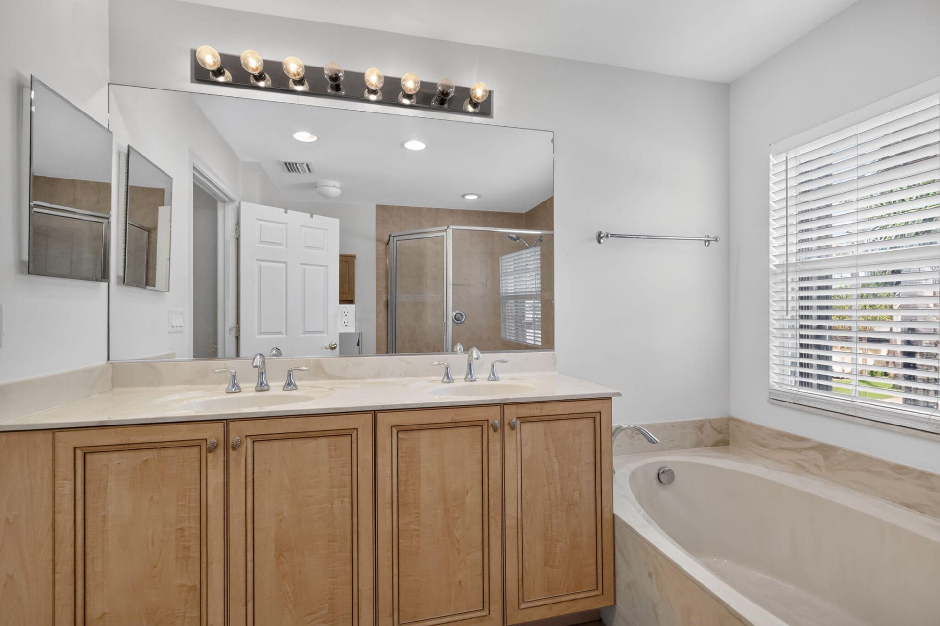 7890 Jewelwood Drive, Boynton Beach, FL 33437 Photo