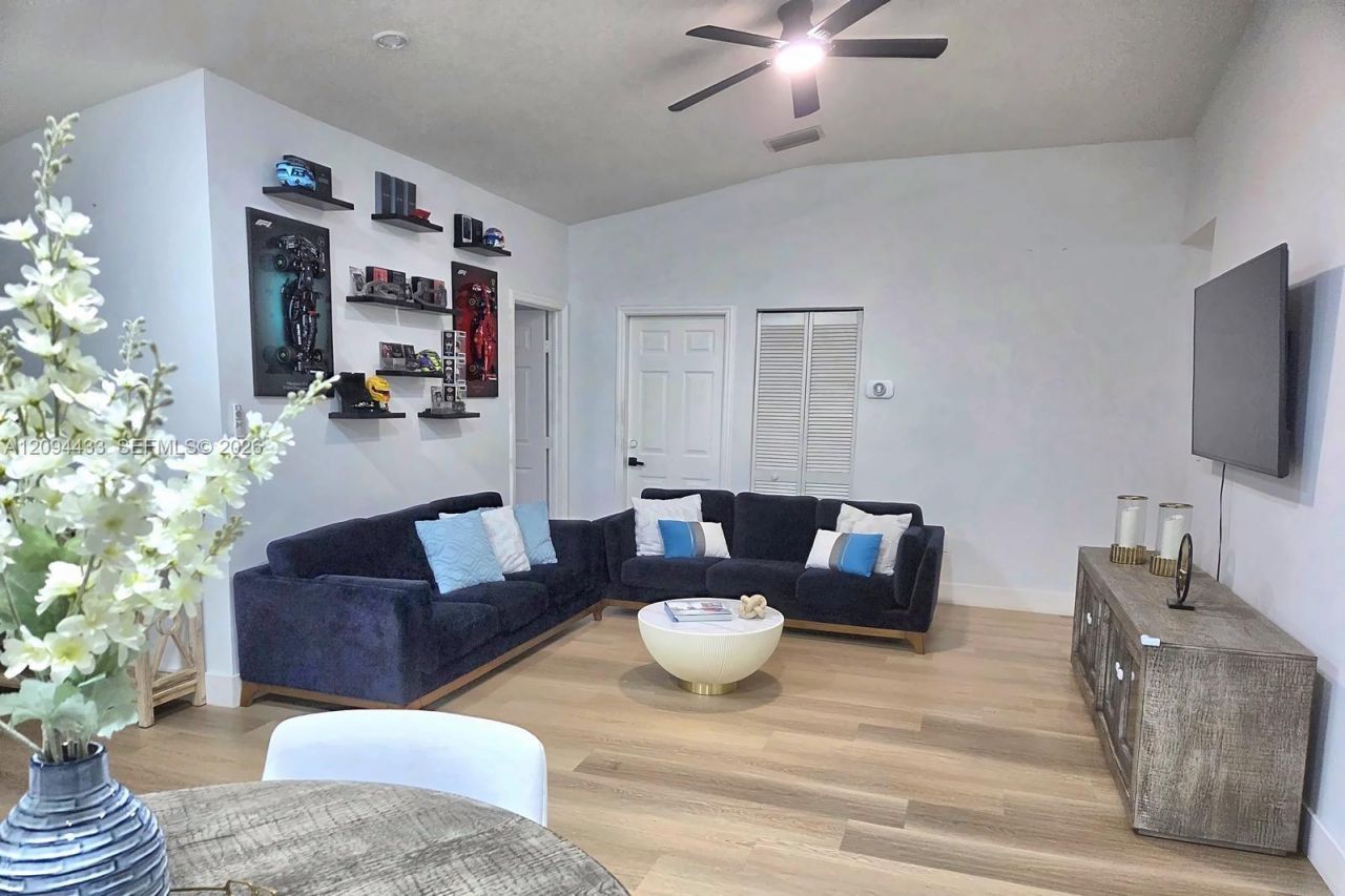 21524 SW 89th Path, Cutler Bay, FL 33189 Photo