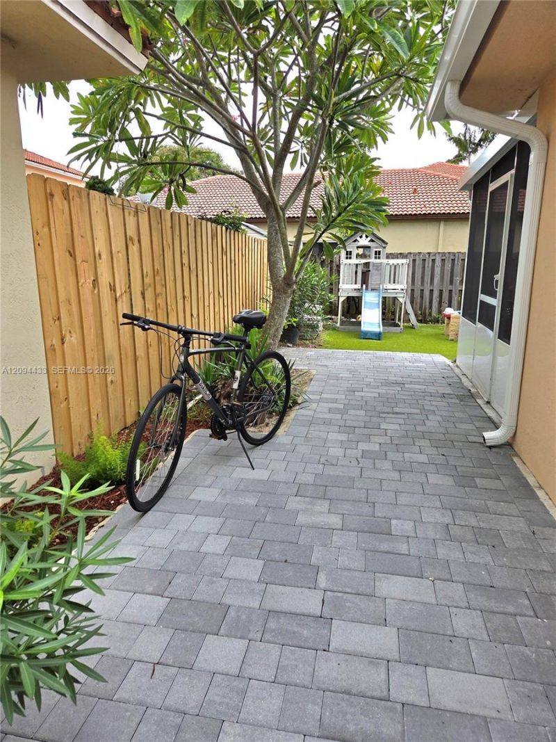 21524 SW 89th Path, Cutler Bay, FL 33189 Photo