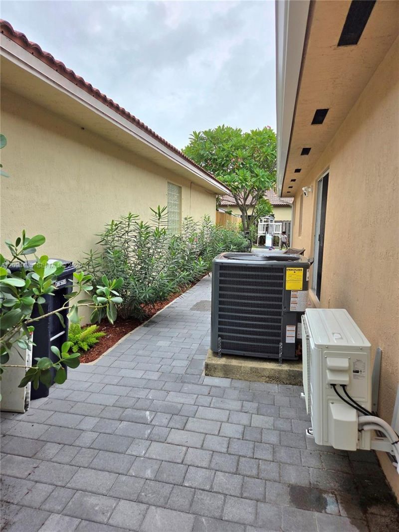 21524 SW 89th Path, Cutler Bay, FL 33189 Photo