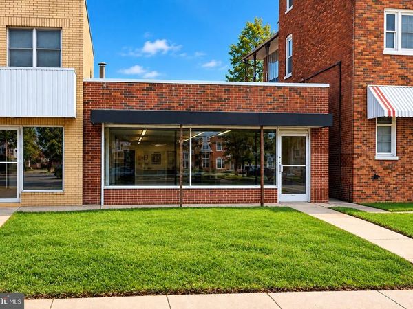 1512 W MARKET STREET, YORK, PA 17404