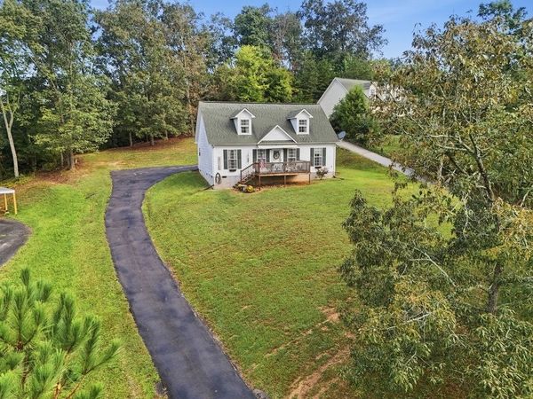 777 Grassy Branch Rd, Dayton, TN 37321