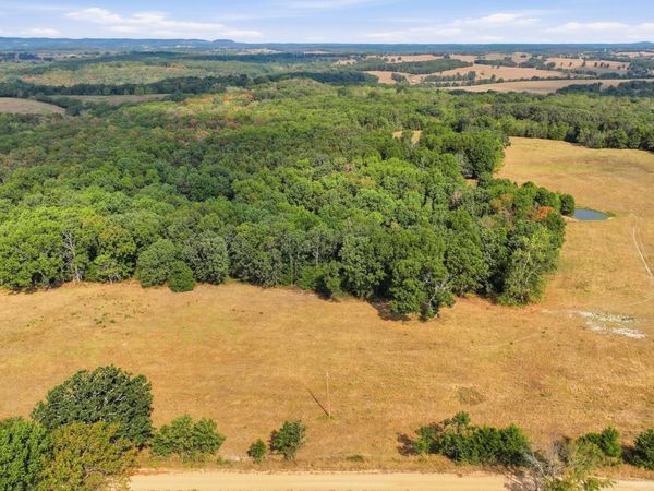 2926 County Road 830 , Noble, MO 65715