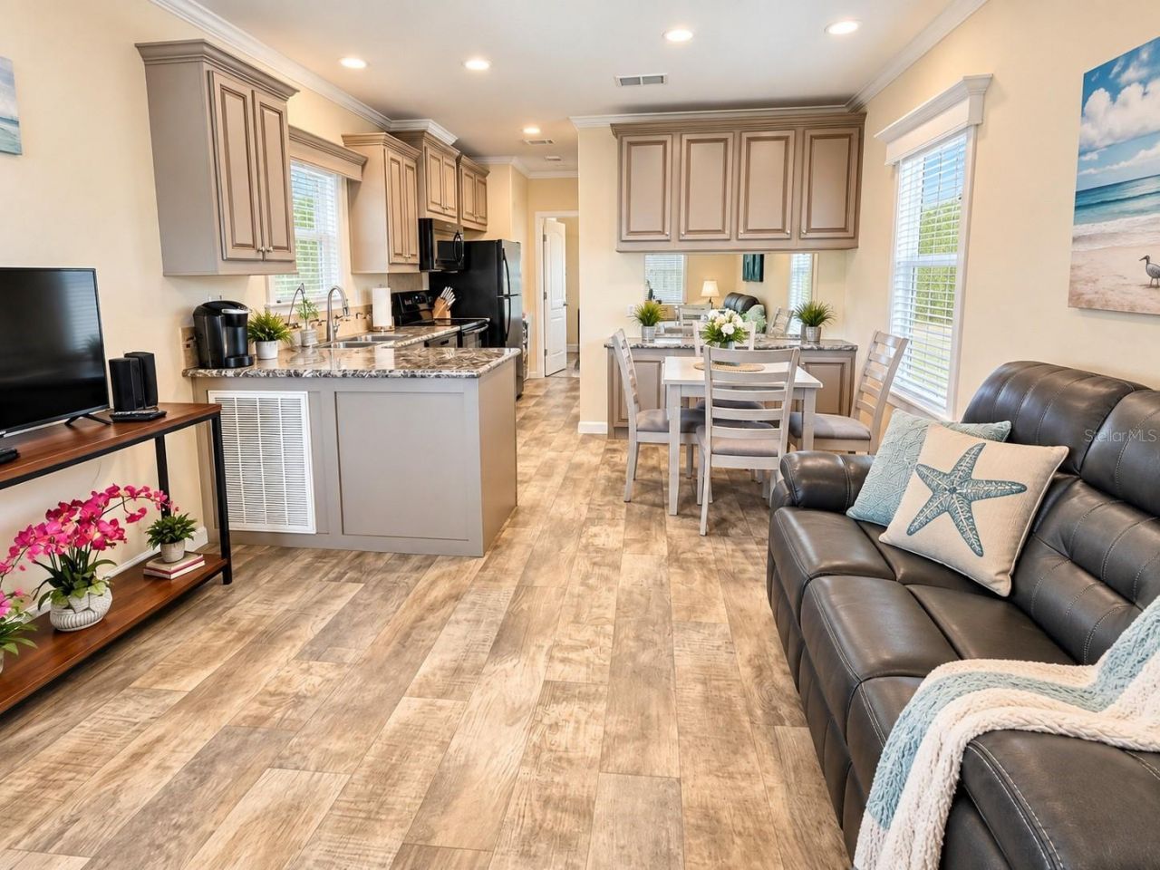 1607 Illinois Avenue, Bradenton, FL 34207 Photo