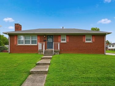 1715 Harrogate Road, Lexington, KY 40505