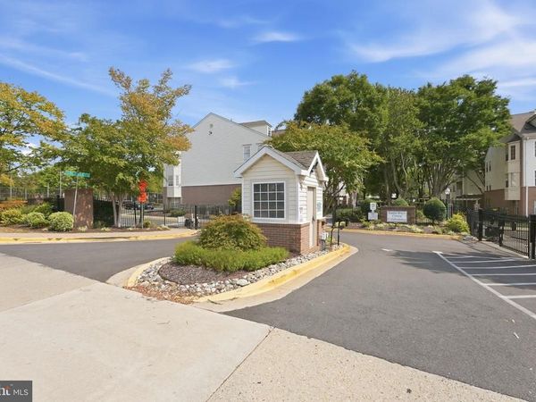 8931 TOWN CIRCLE , Unit 6-102, UPPER MARLBORO, MD 20774