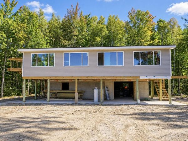 657 Main Road , Greenbush, ME 04418