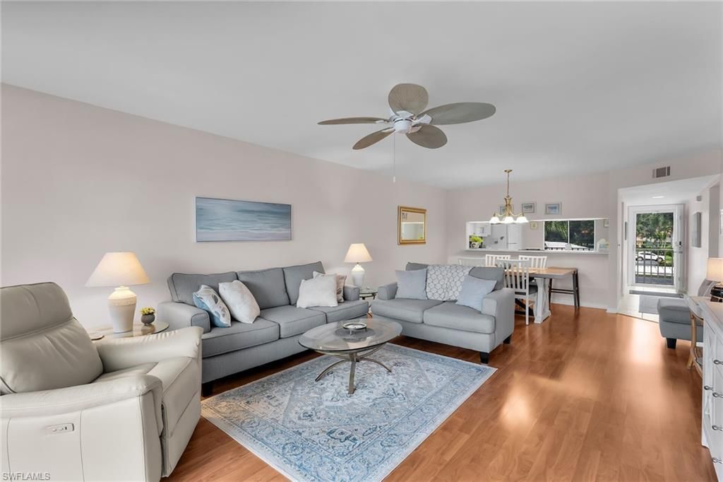 3675 Amberly Cir, Unit C207, Naples, FL 34112 Photo