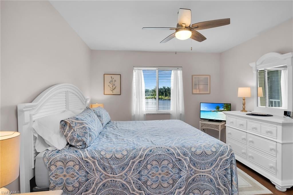 3675 Amberly Cir, Unit C207, Naples, FL 34112 Photo