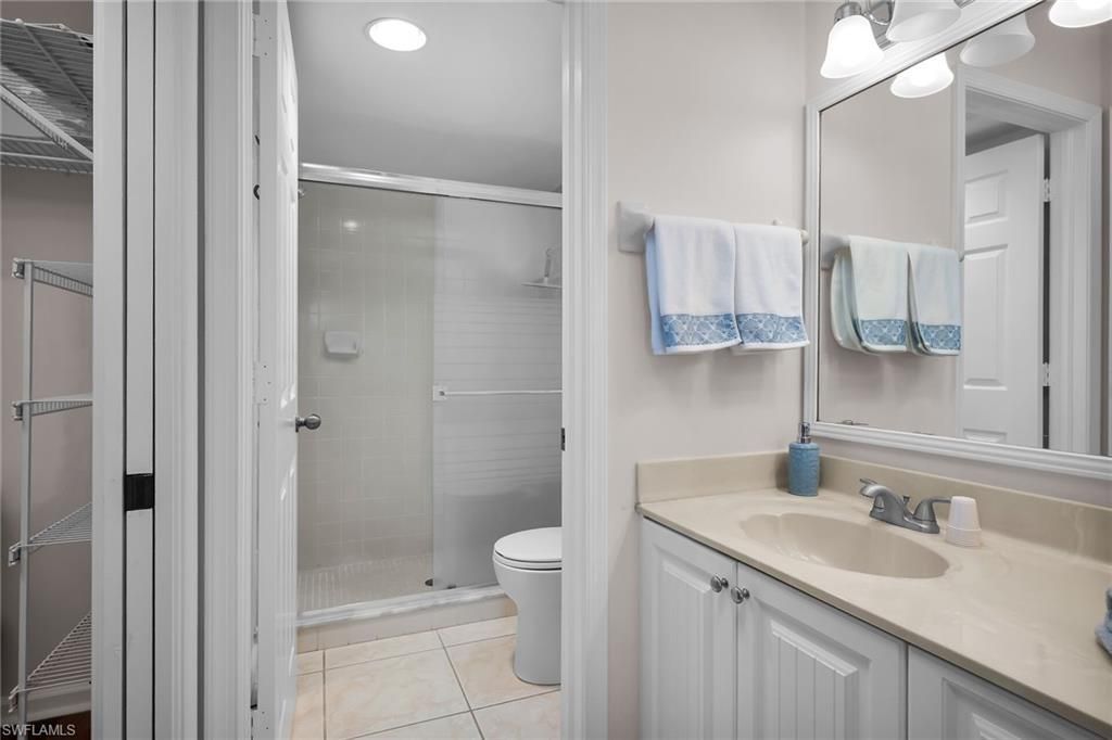 3675 Amberly Cir, Unit C207, Naples, FL 34112 Photo