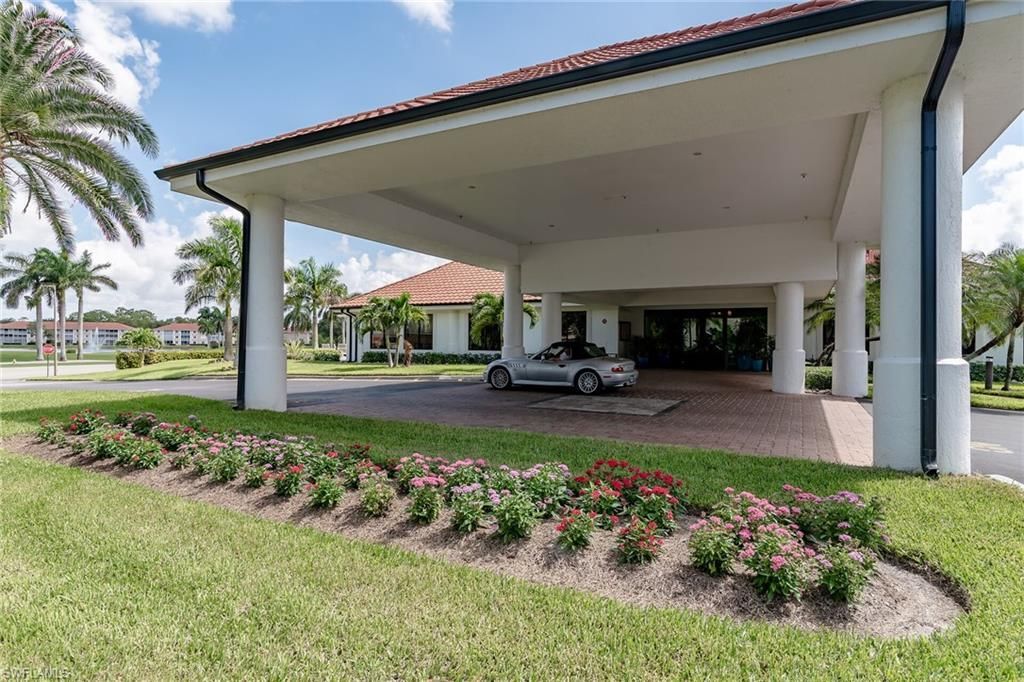 3675 Amberly Cir, Unit C207, Naples, FL 34112 Photo